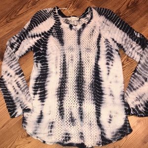 Vince Camuto Blue & White Tie Dye Knit Sweater